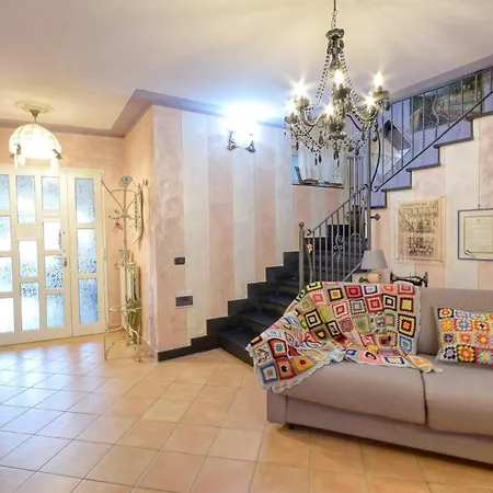 Gorgeous In With Wifi Casarza Ligure